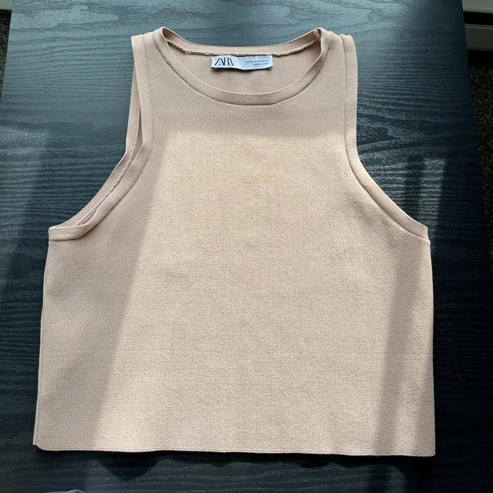 Zara Knit Cropped Tank Top Size Medium - Picture 2 of 5